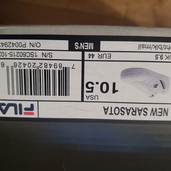 Fila - Picture 4 of 4